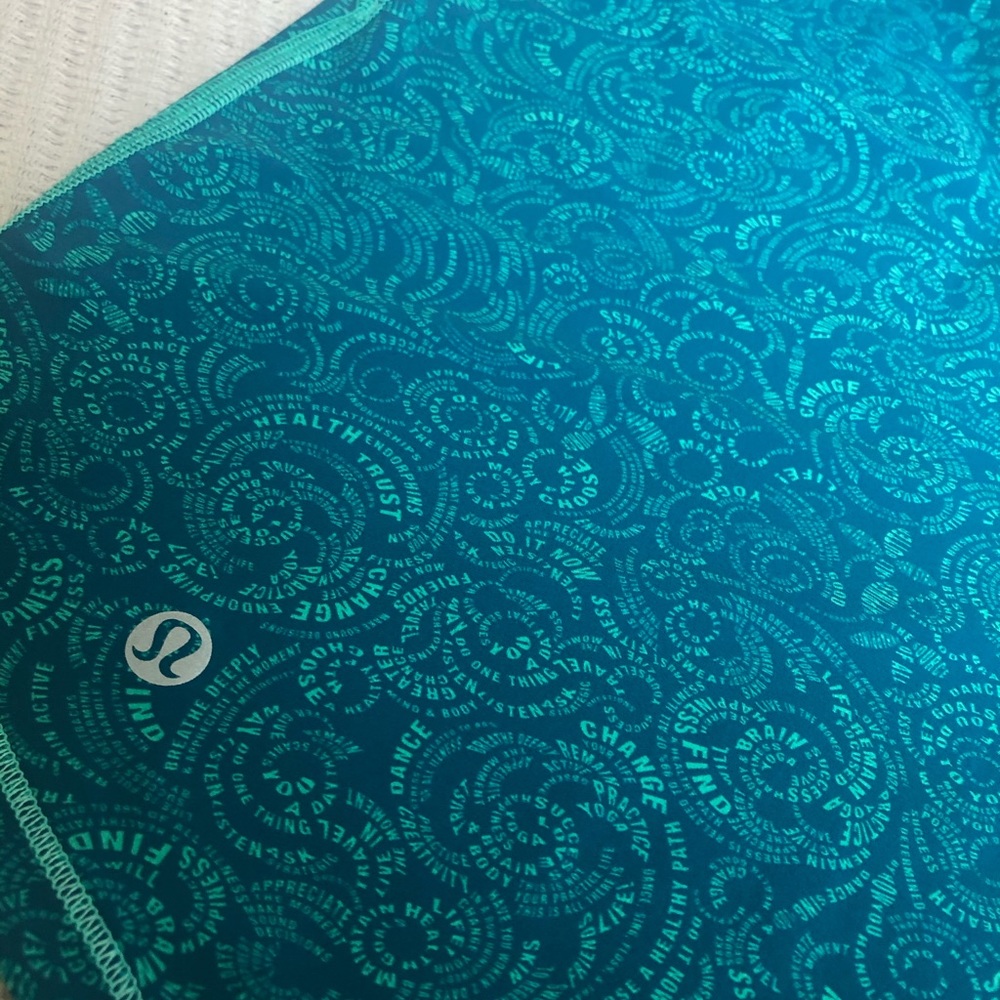 Lululemon tank - Picture 3 of 3